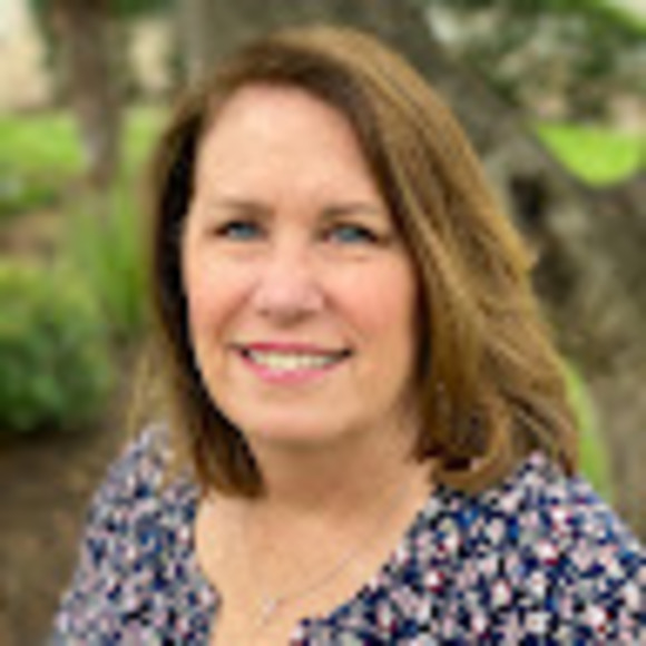 Meet your Posher, Karen - Picture 1 of 1